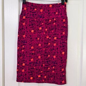 LulaRoe NWT Cassie Graphic Red Black Neon Orange New Wave Pull-on Skirt Size XS